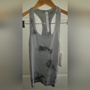 Lululemon racerback 2.0 marble dye gray tank size 4